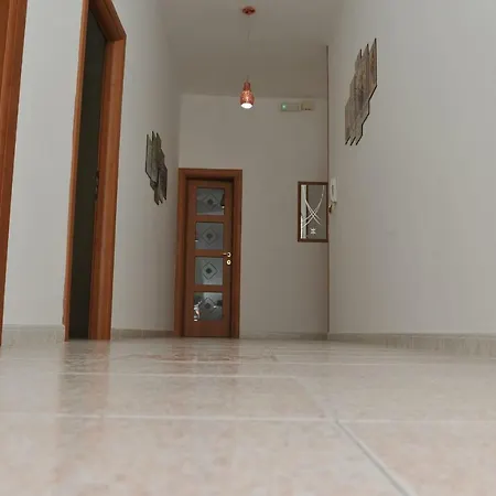 Casa Sarahouse Lägenhet Taranto